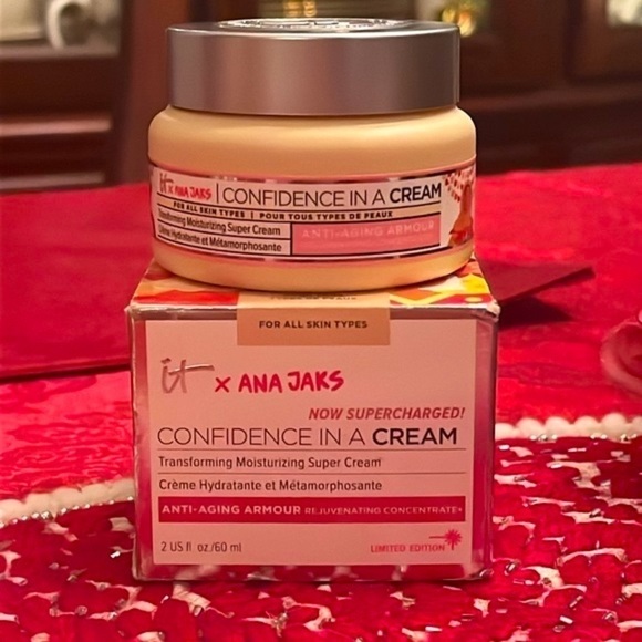 Brand New It Cosmetics x Ana Jaks CONFIDENCE IN A CREAM ANTI-AGING Moisturizer - Picture 9 of 10